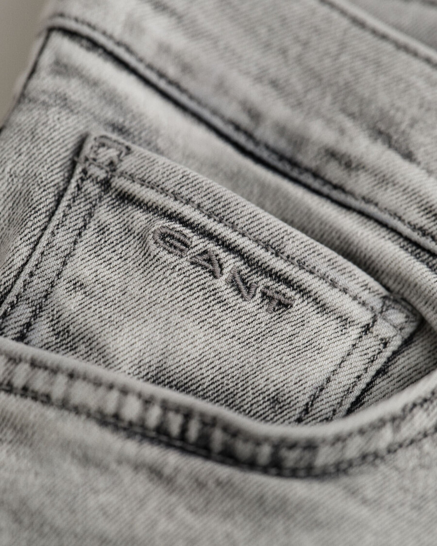 bootcut-jeans für teenager-mädchen – grau used-look