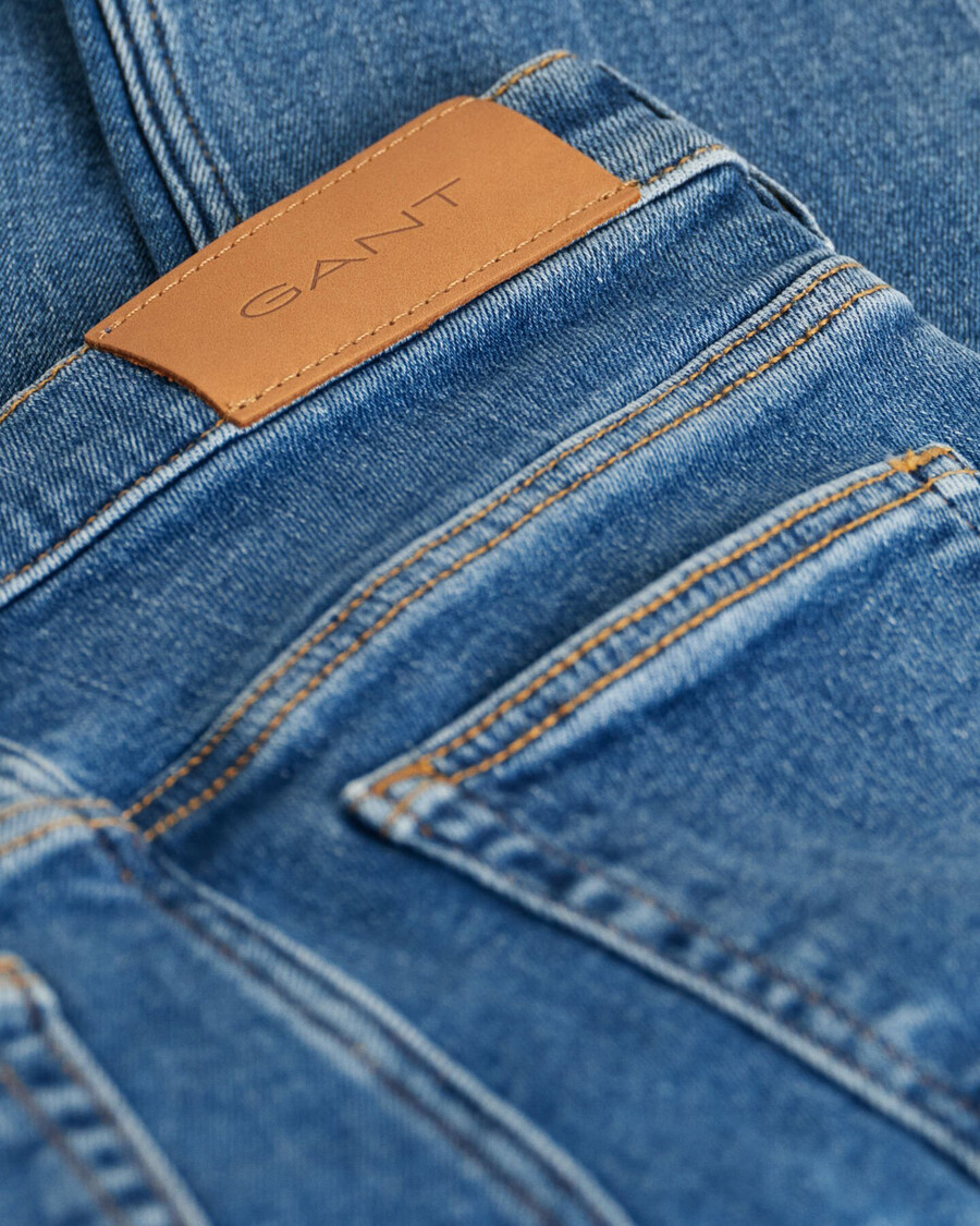 kinder-jeans schmal geschnitten – mittelblau