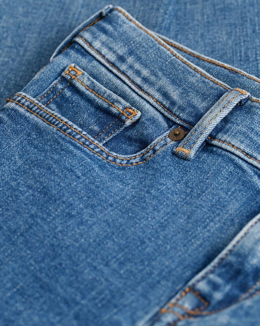 kinder-jeans schmal geschnitten – mittelblau