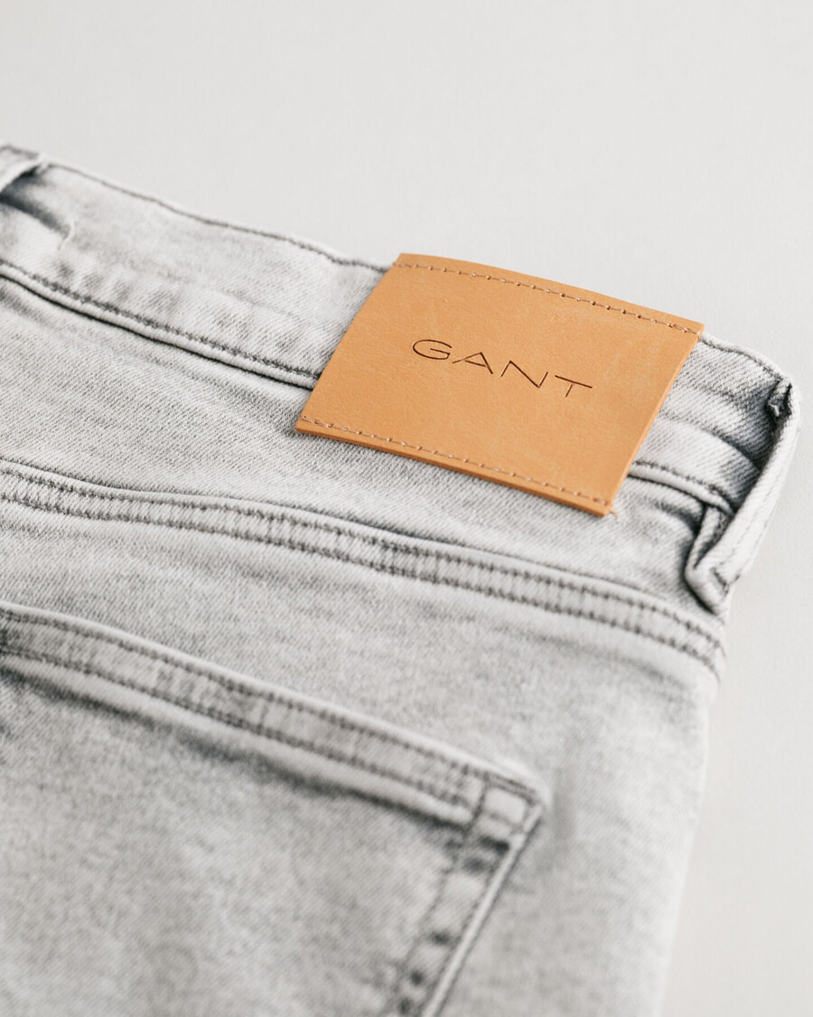 slim-fit-jeans für jungen im teenageralter – grau used-look