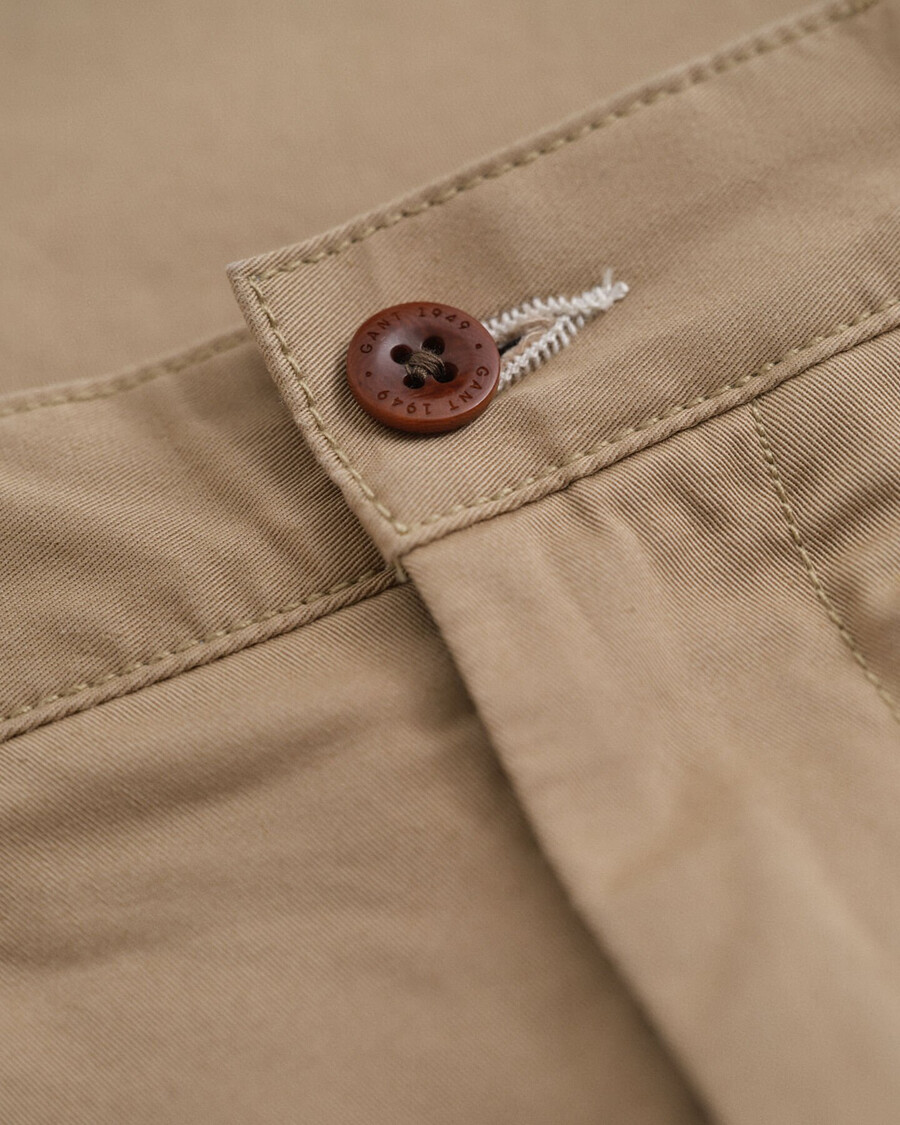 chinos für teenager-jungen mit lockerer passform – dunkelkhaki