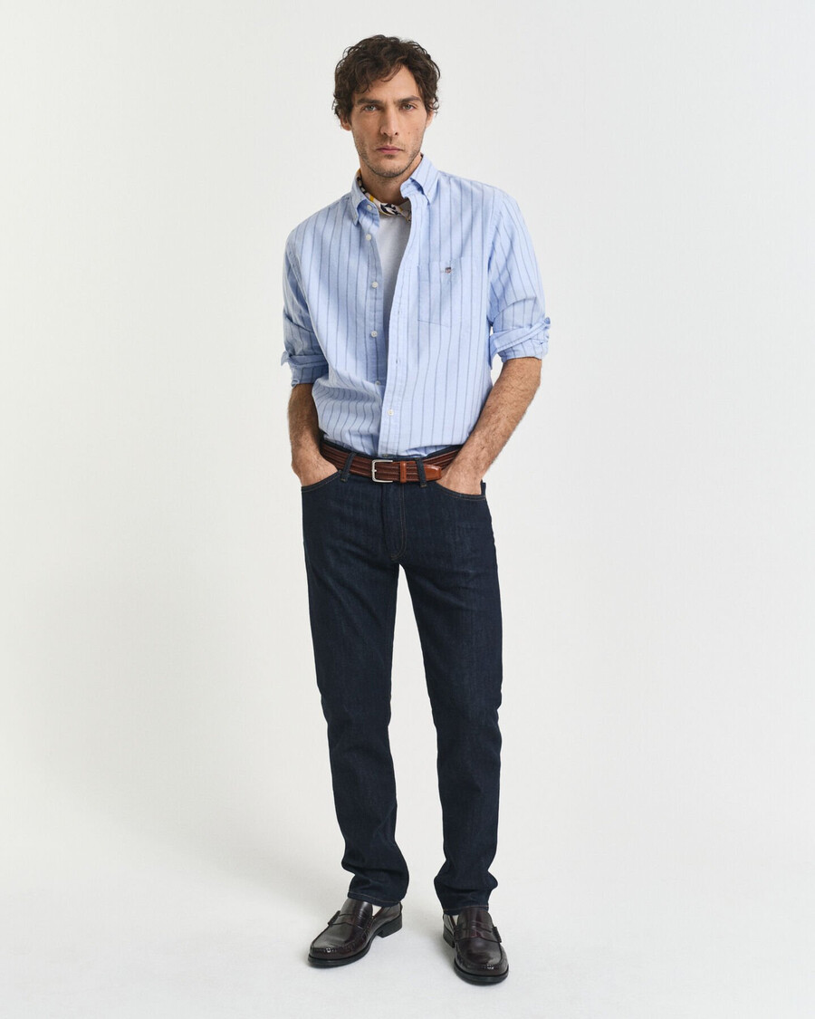 jeans mit regulärer passform – dunkelblau