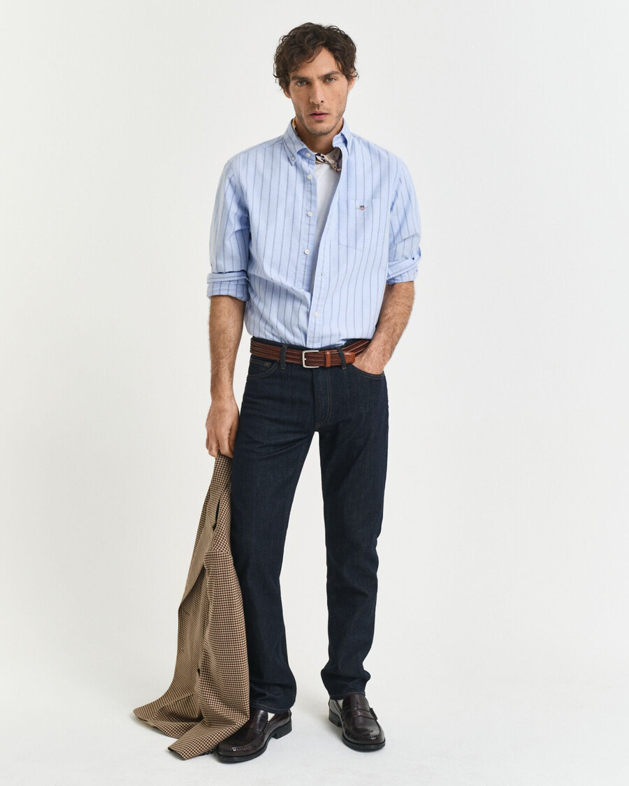 jeans mit regulärer passform – dunkelblau