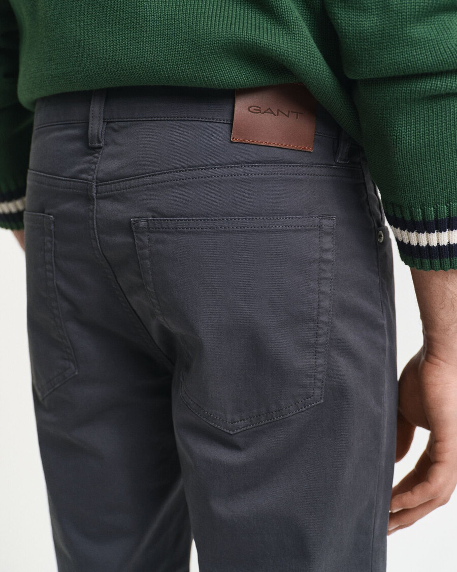 desert jeans mit regulärer passform – anthrazit