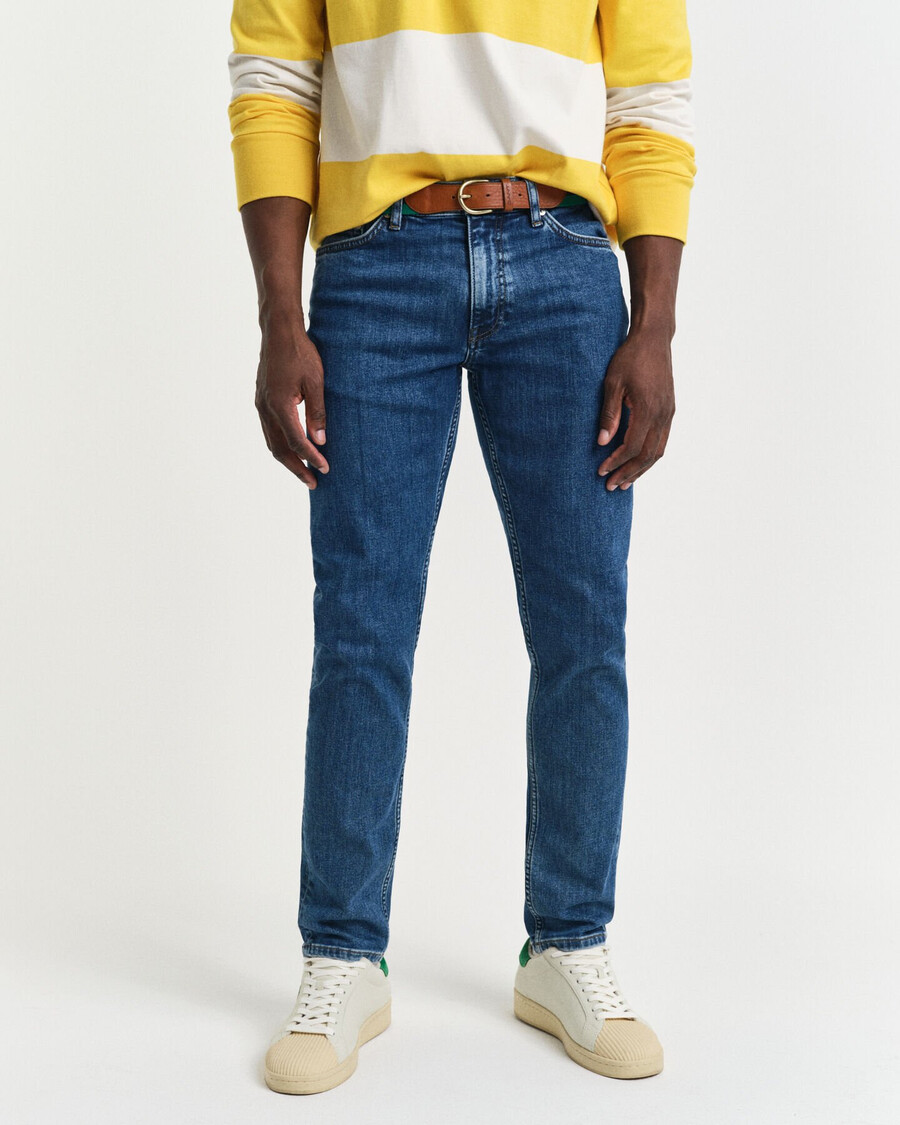 slim fit jeans mit sauberer waschung – mittelblau vintage