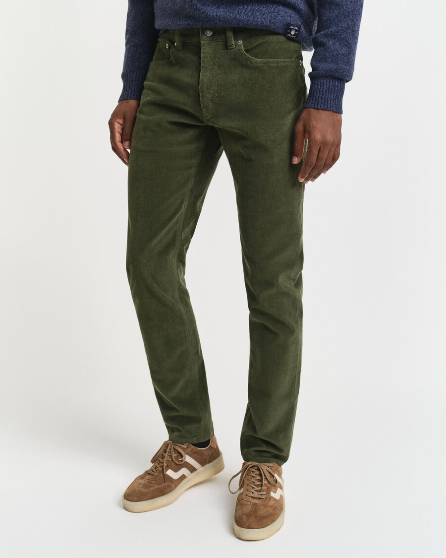 schmal geschnittene cordjeans – country green
