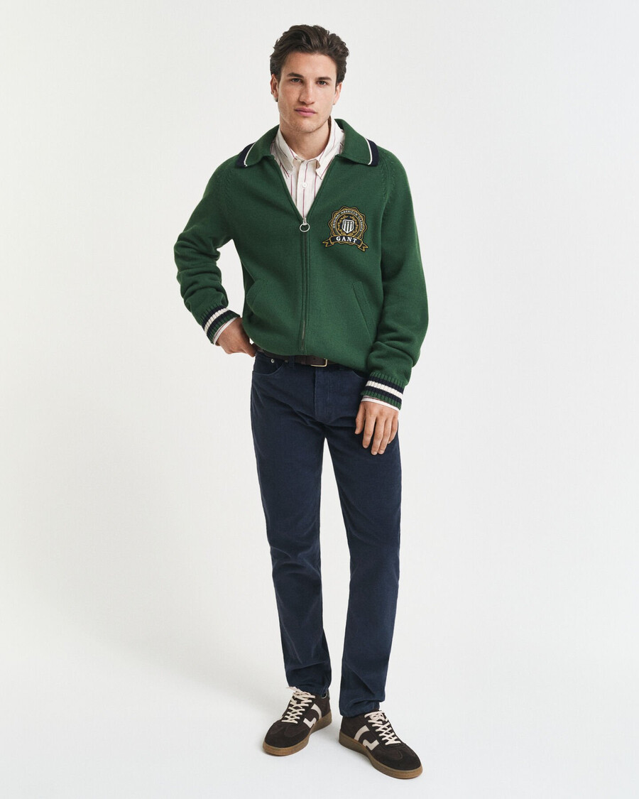 schmal geschnittene cordjeans – abendblau