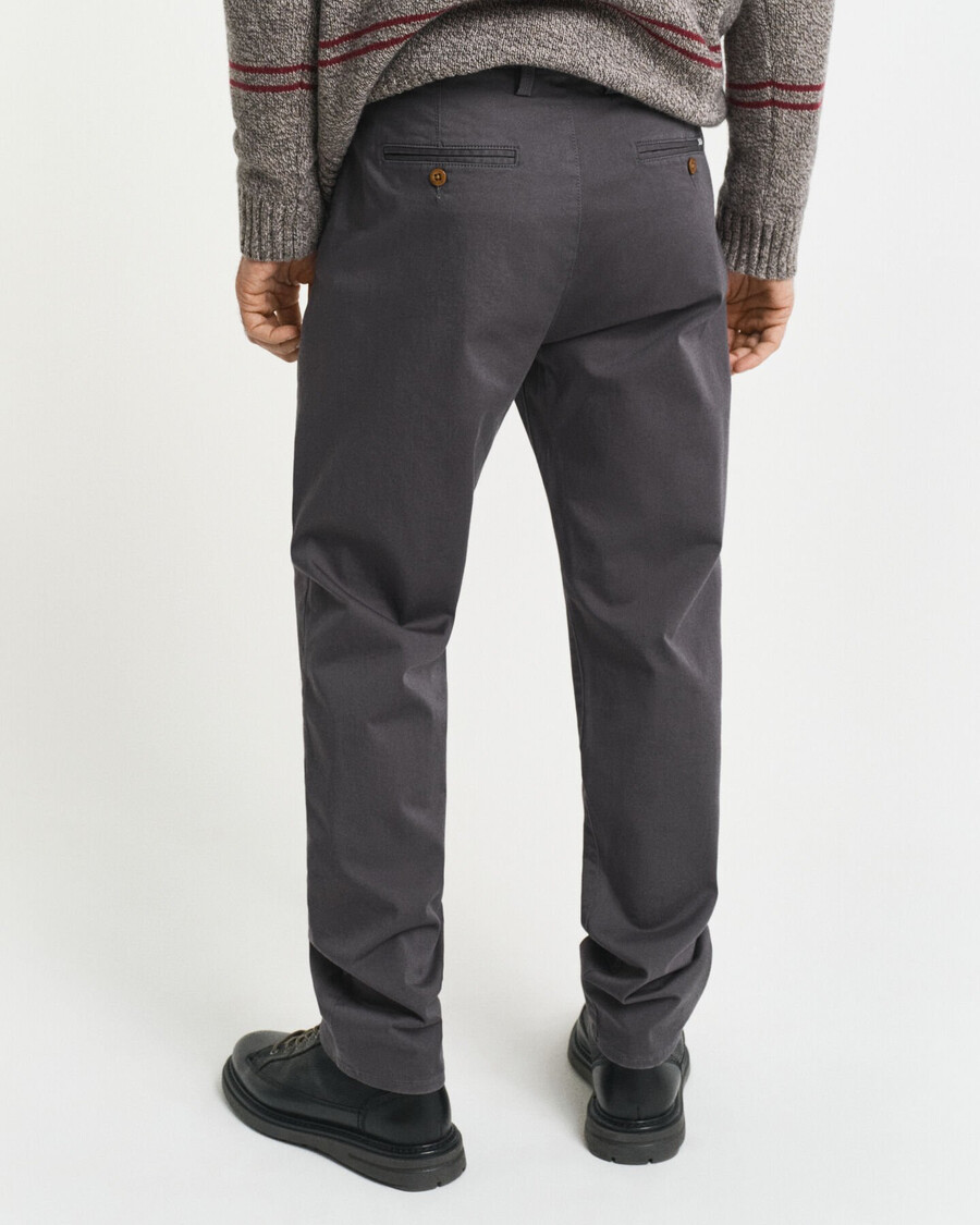 twill-chinos mit normaler passform – anthrazit
