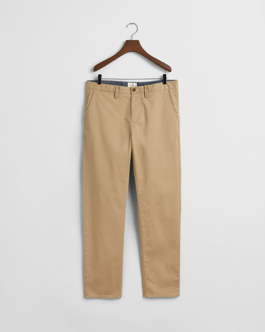 chinos aus twill in regulärer passform – dunkelkhaki
