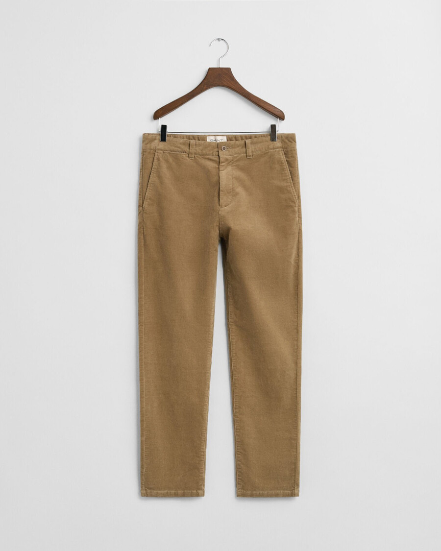 cord-chinos in regulärer passform – helltaupe