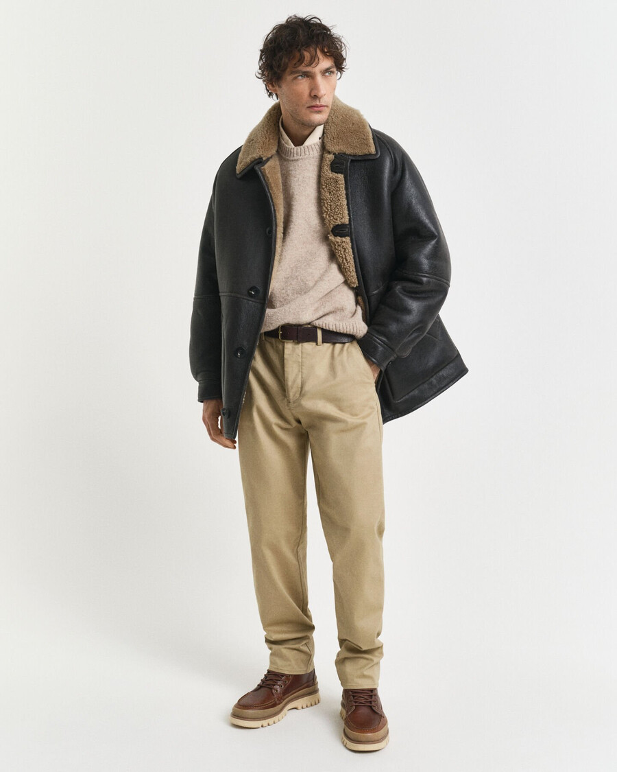 chinos in regulärer passform – dunkelkhaki