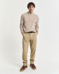chinos in regulärer passform – dunkelkhaki