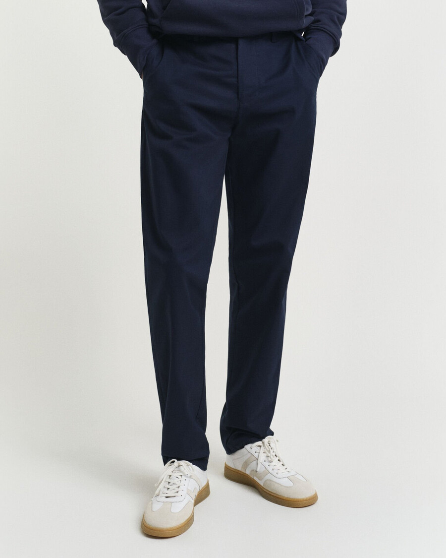 chinos in regulärer passform – marine