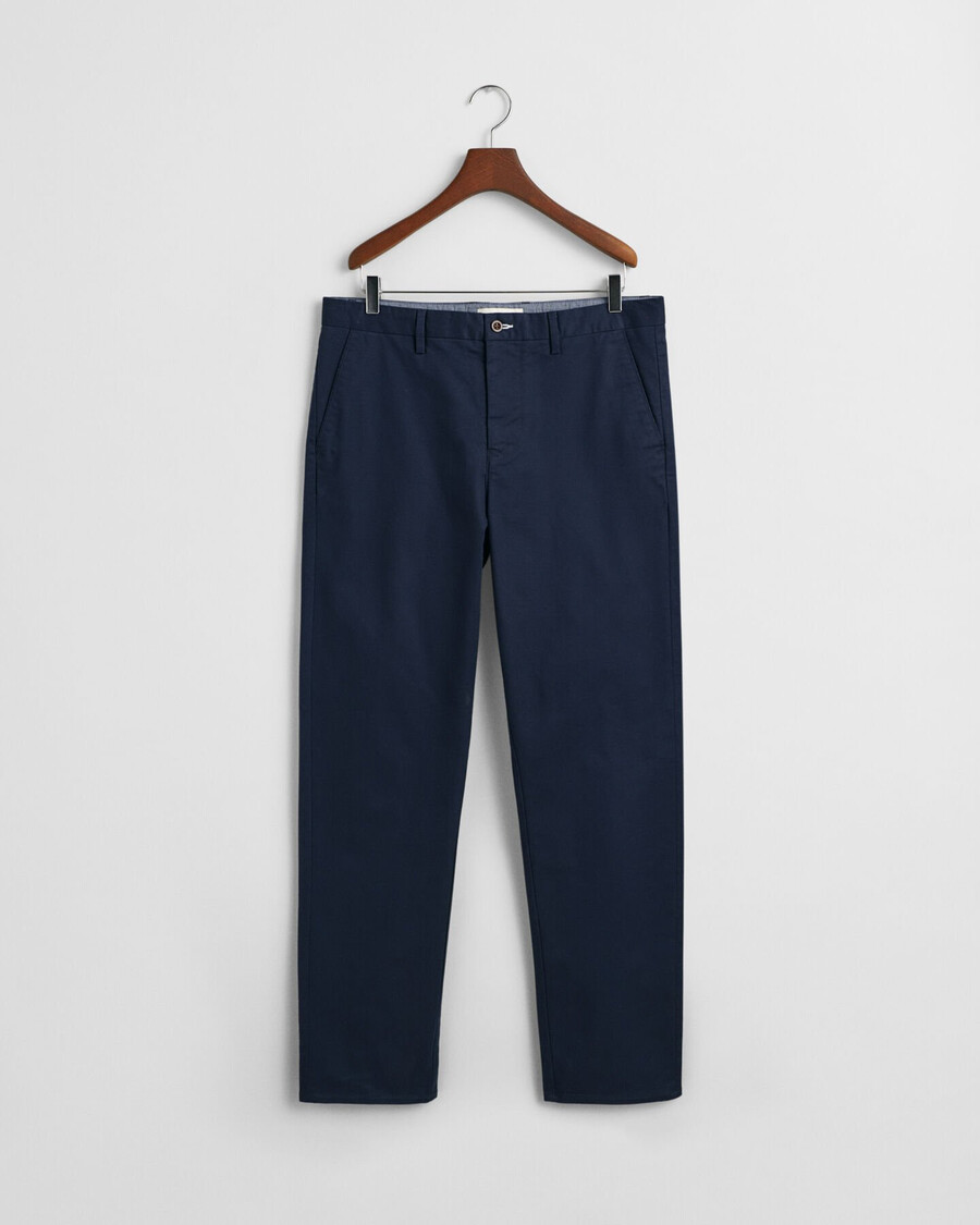 chinos in regulärer passform – marine