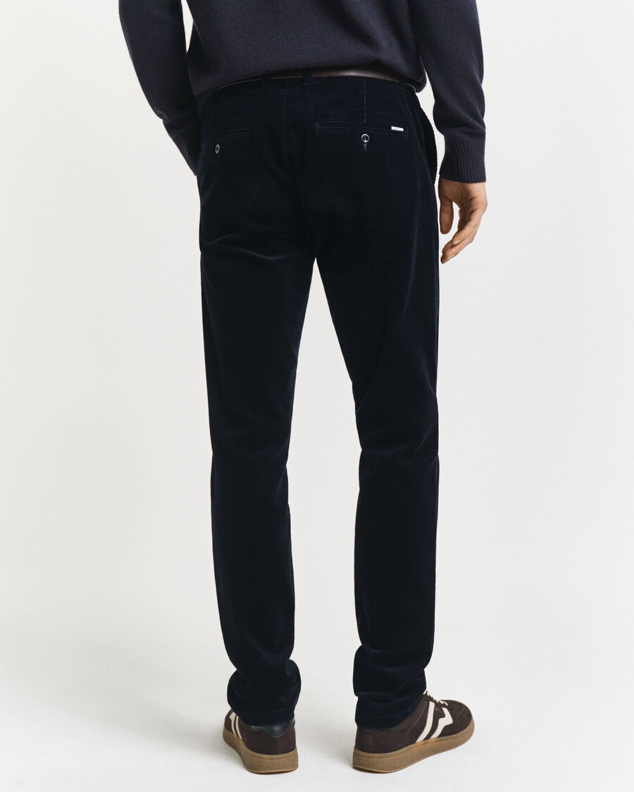 schmal geschnittene cord-chinos – abendblau