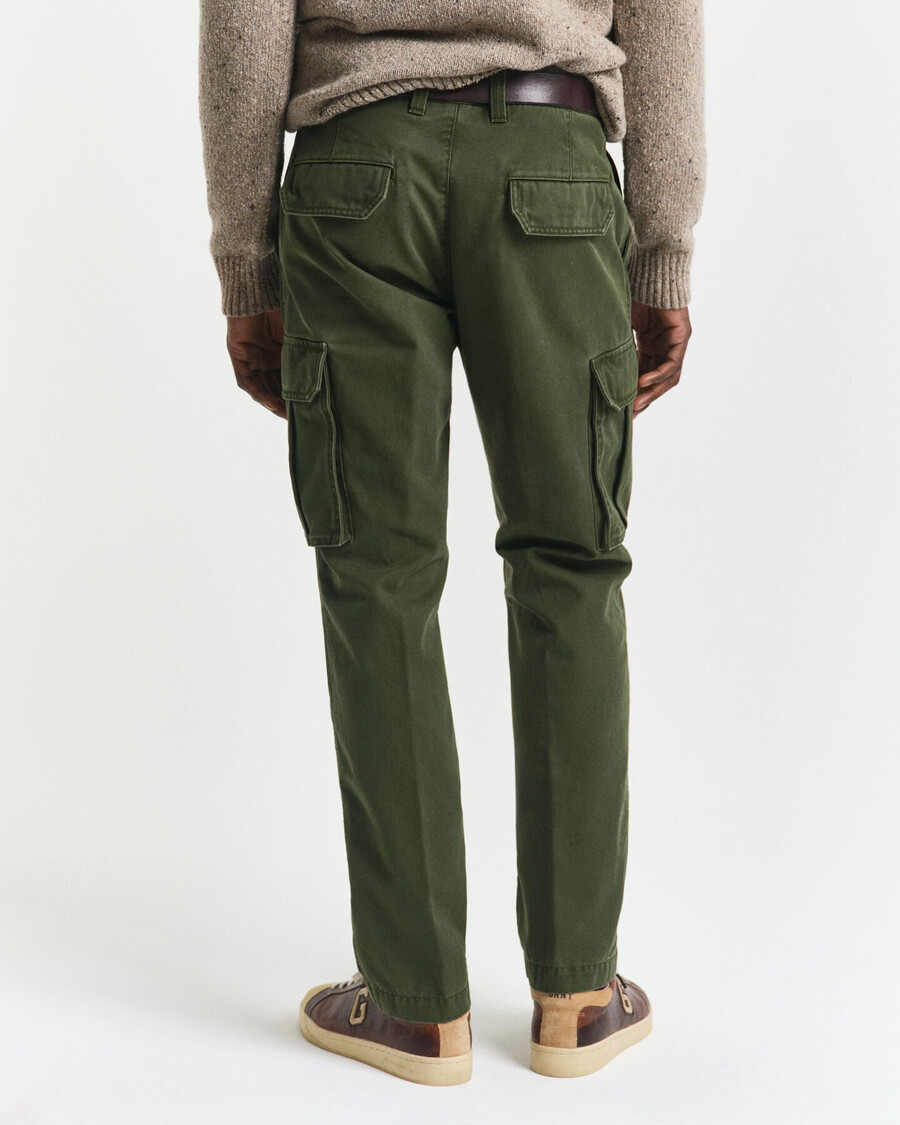 cargohose aus baumwolltwill in regulärer passform – country green
