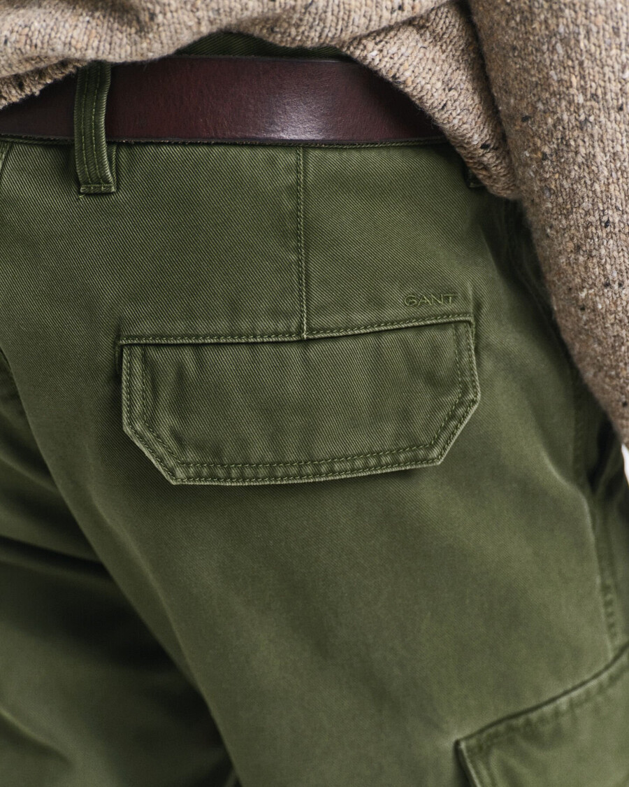 cargohose aus baumwolltwill in regulärer passform – country green