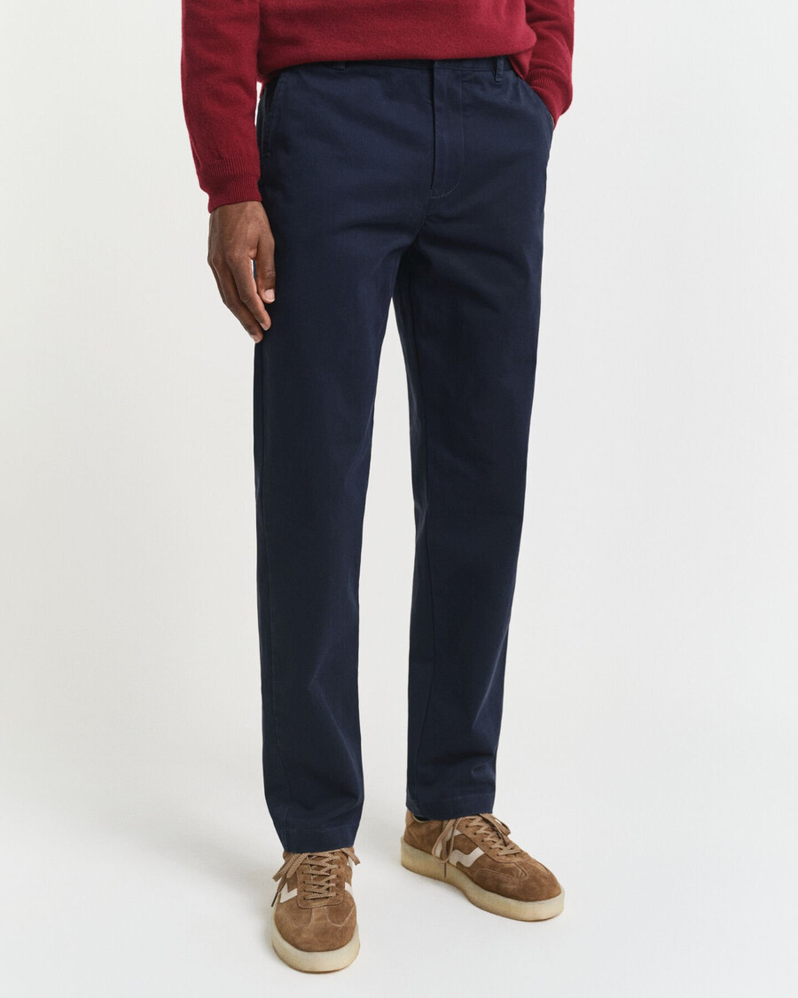 superbequeme chinos in regulärer passform – abendblau