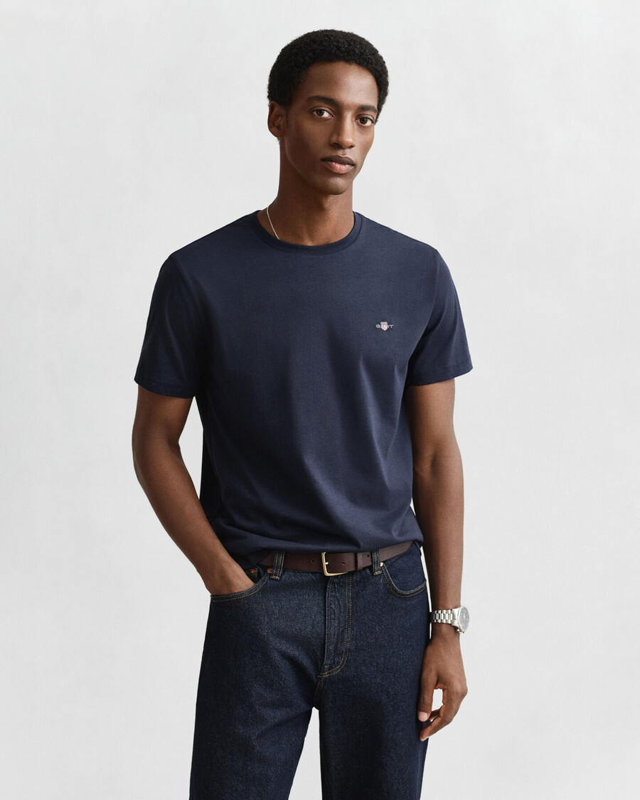 regular fit shield t-shirt – abendblau
