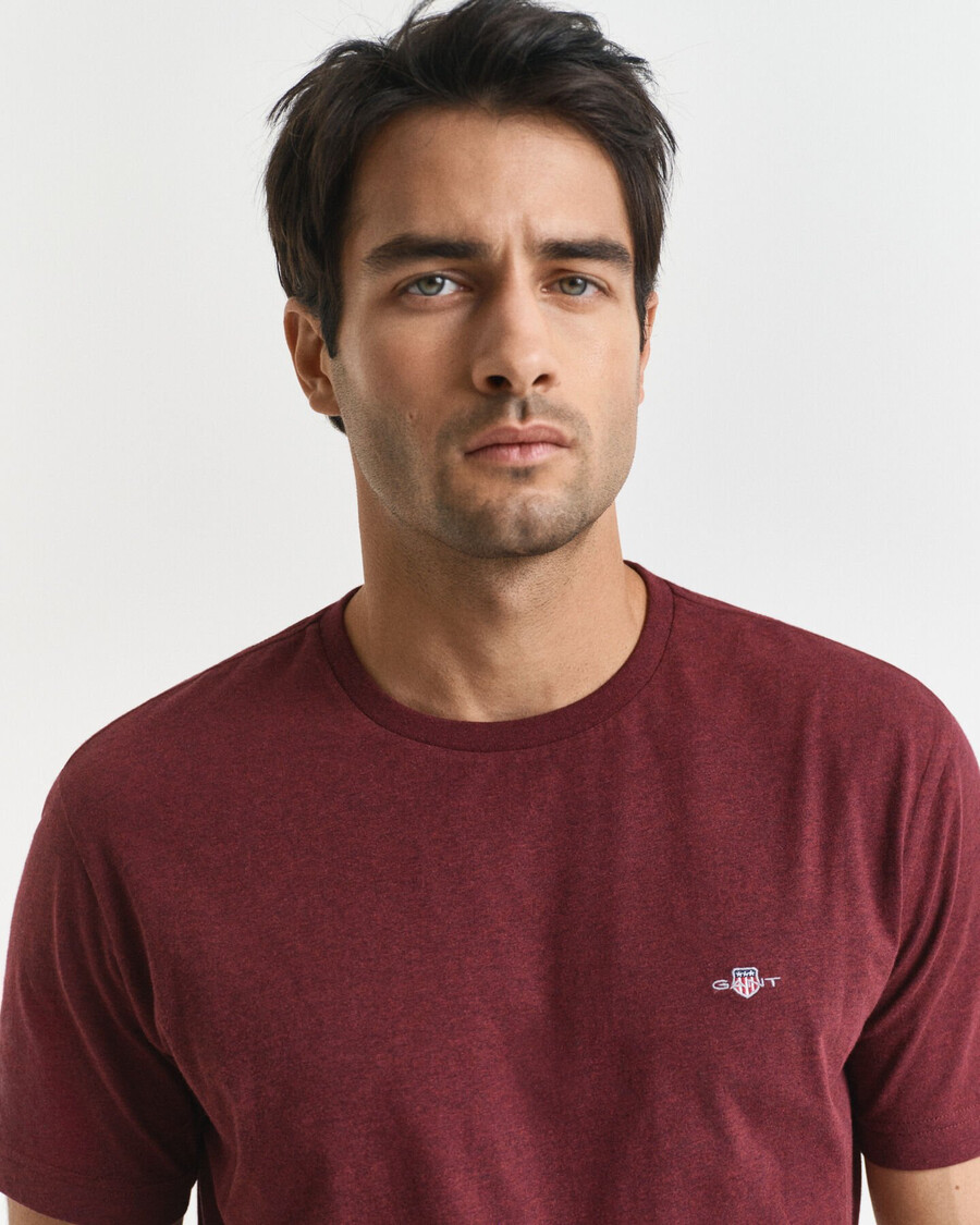regular fit shield t-shirt – bordeaux melange