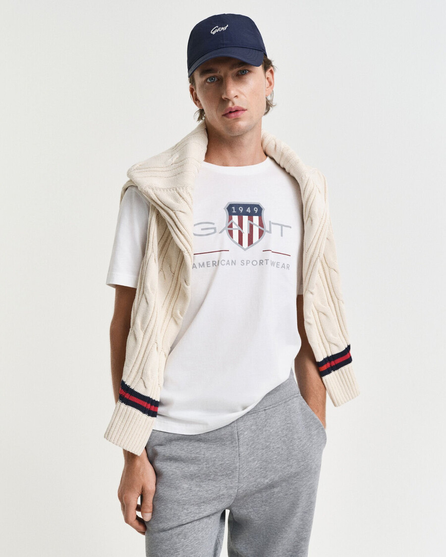 archive shield t-shirt – weiß