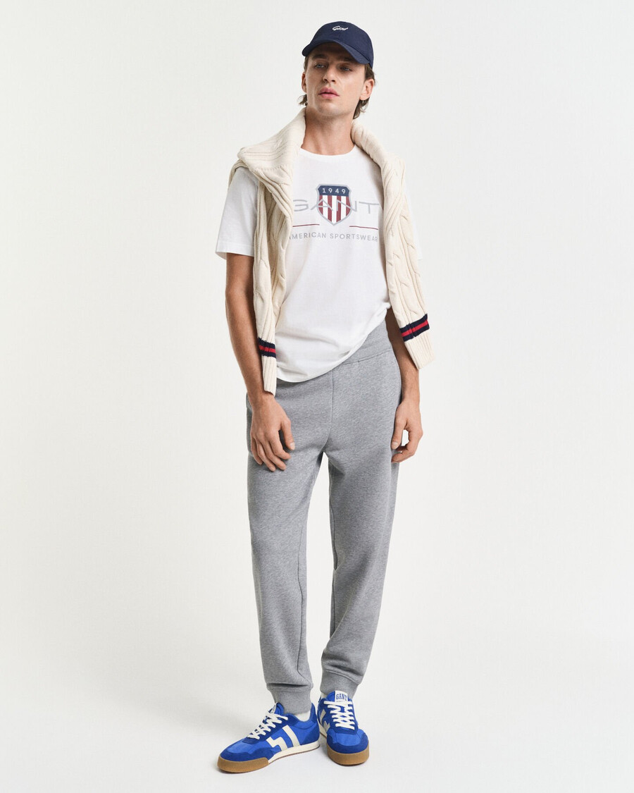 archive shield t-shirt – weiß