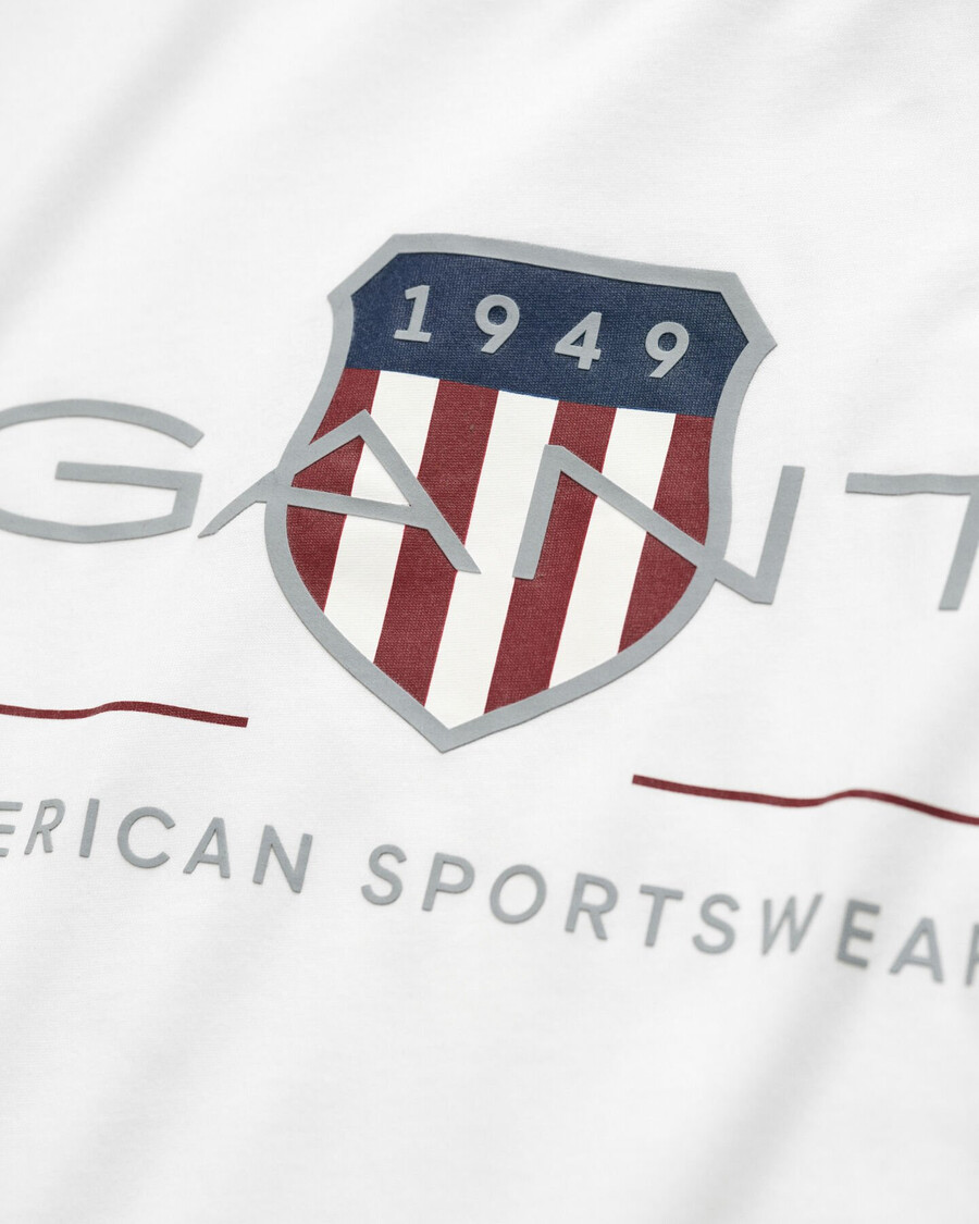 archive shield t-shirt – weiß
