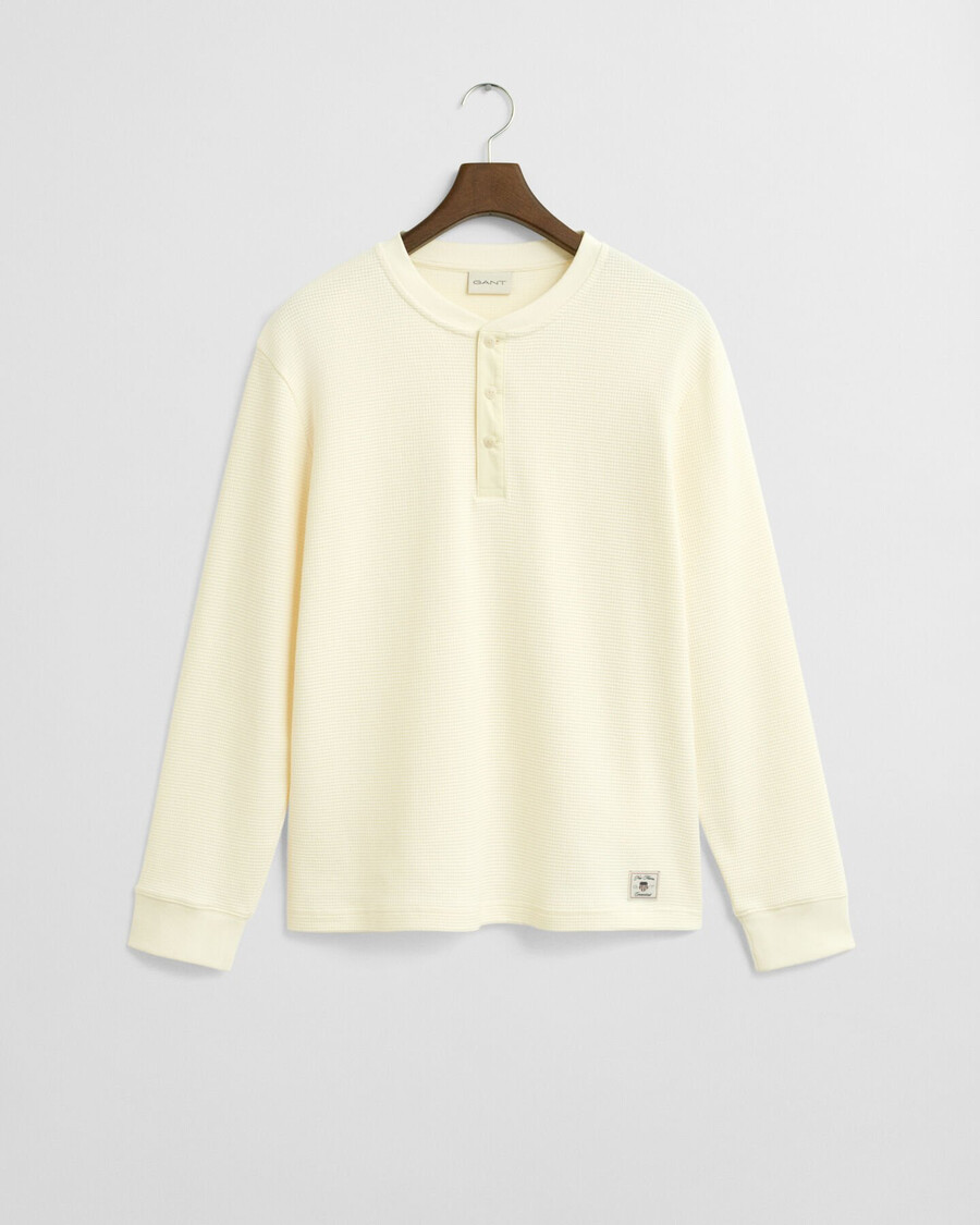 langarm-henley-t-shirt mit waffelstruktur – creme