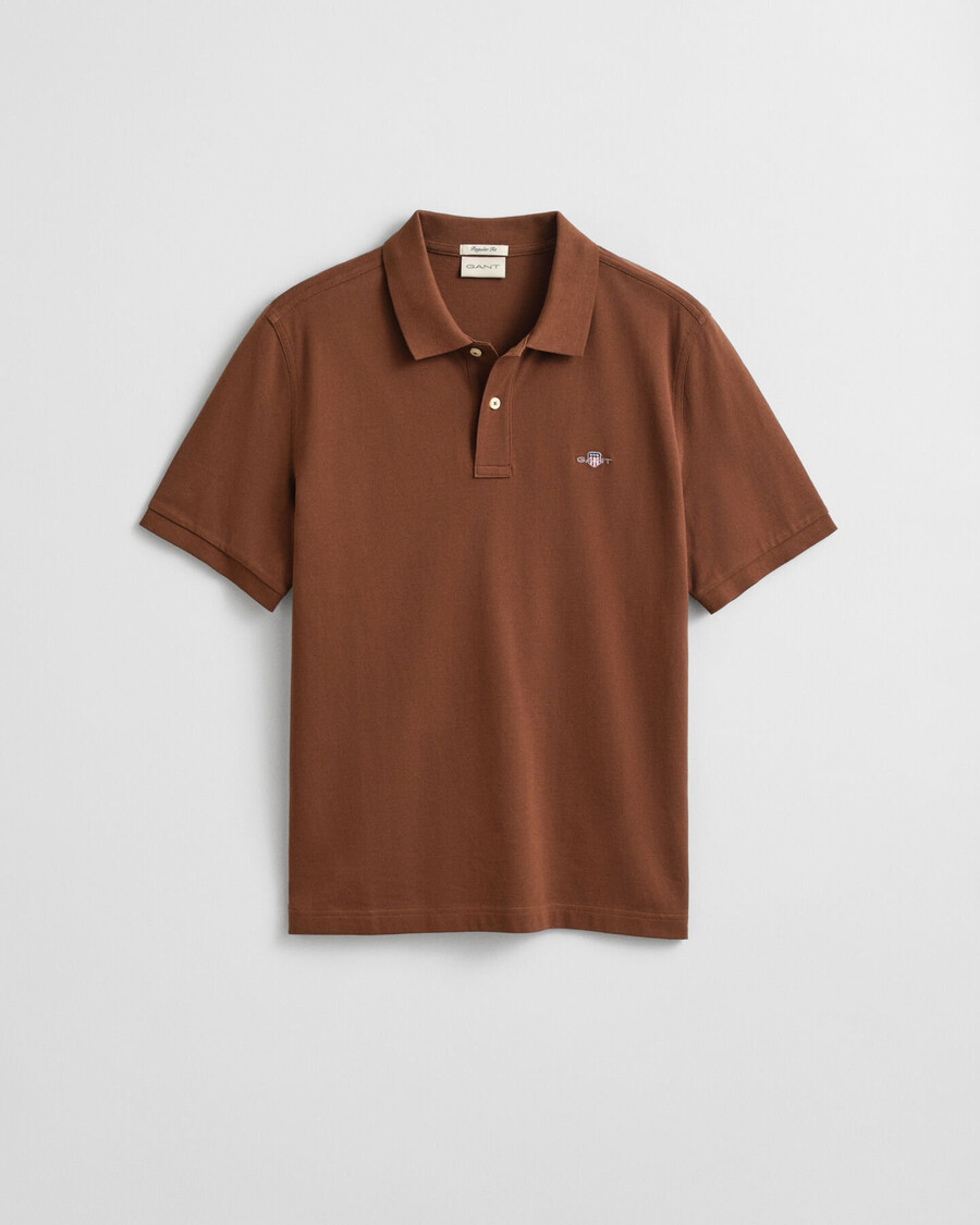 poloshirt aus piqué mit regulärer passform – mahagonibraun