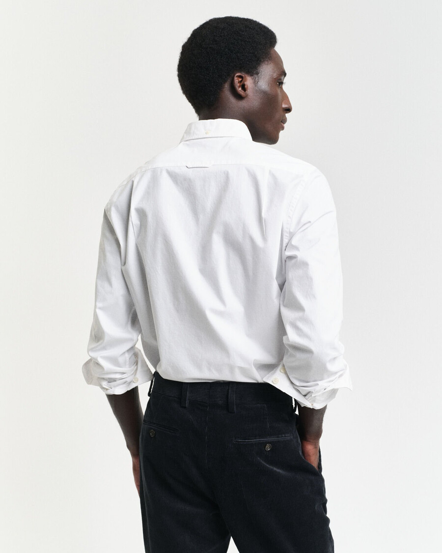 klassisches slim-fit-popelinehemd – weiß