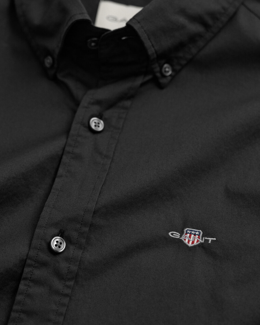 klassisches slim-fit-popelinehemd – schwarz