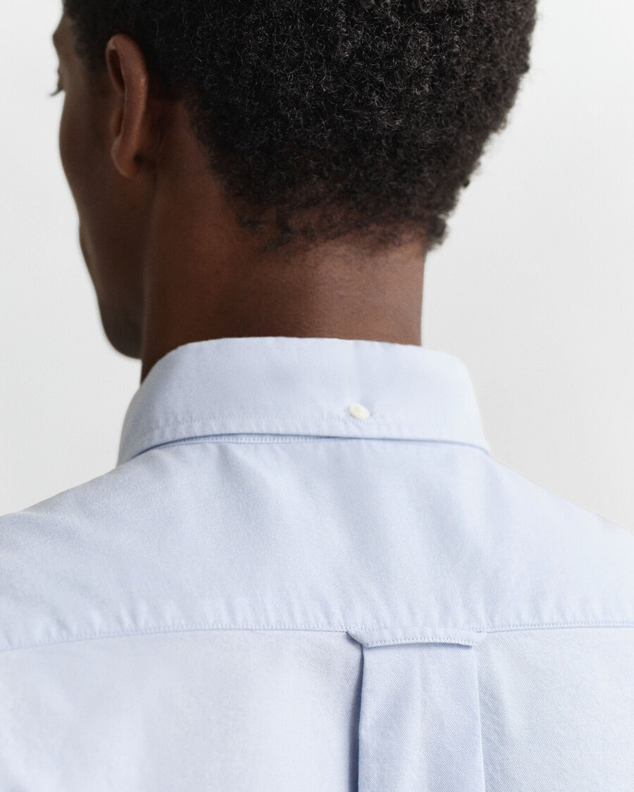 klassisches oxford-hemd in regulärer passform – hellblau
