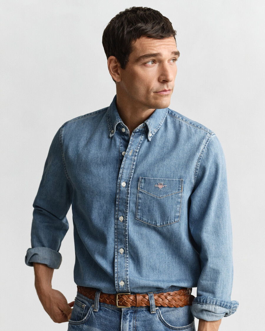 jeanshemd in regulärer passform – hellblau used-look