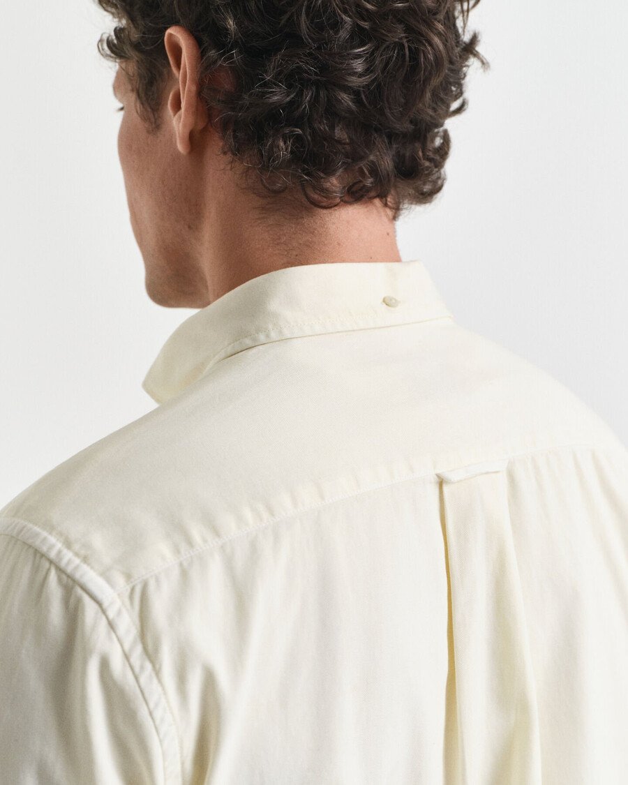 twillhemd in regulärer passform – creme