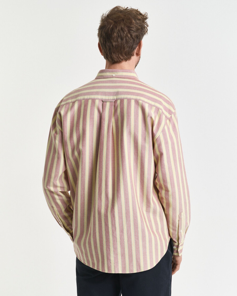 gestreiftes oxford-hemd mit lässiger passform – modern rust