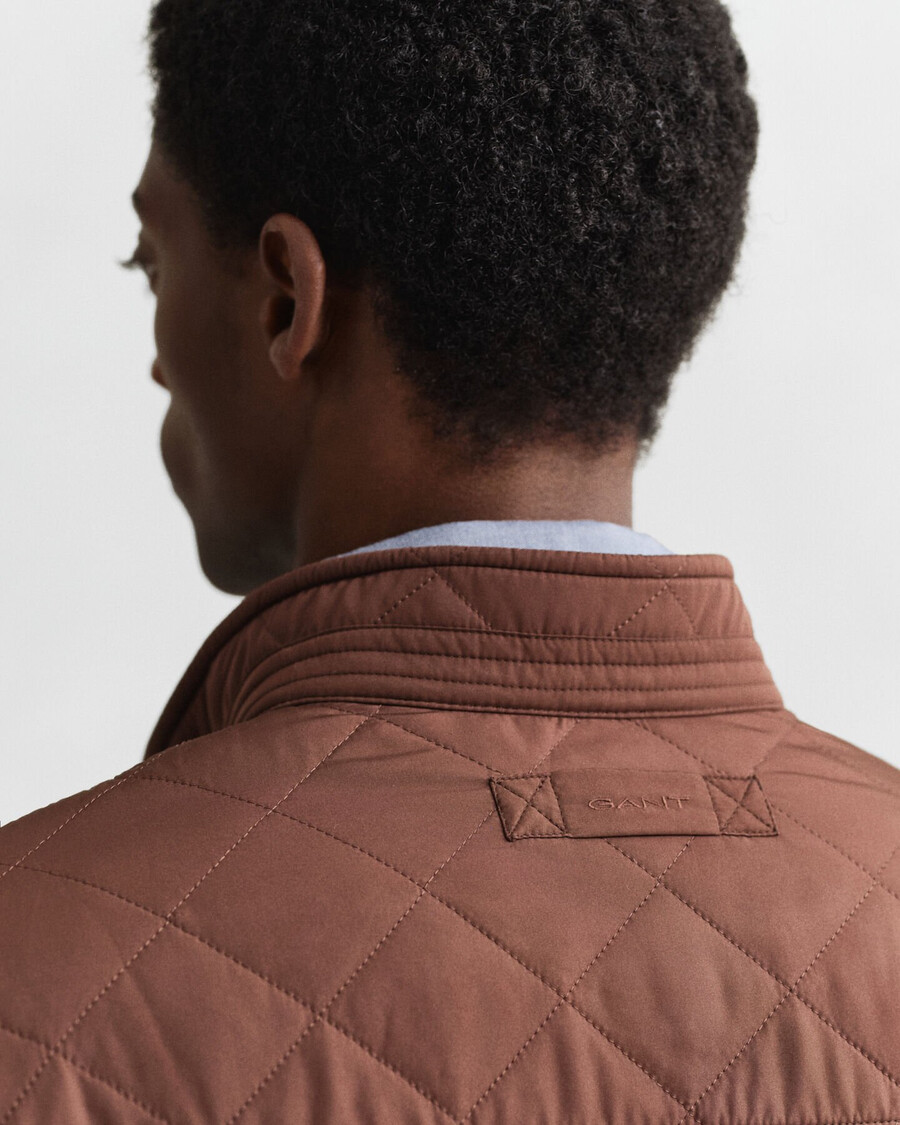 gesteppte windjacke - mahagonibraun