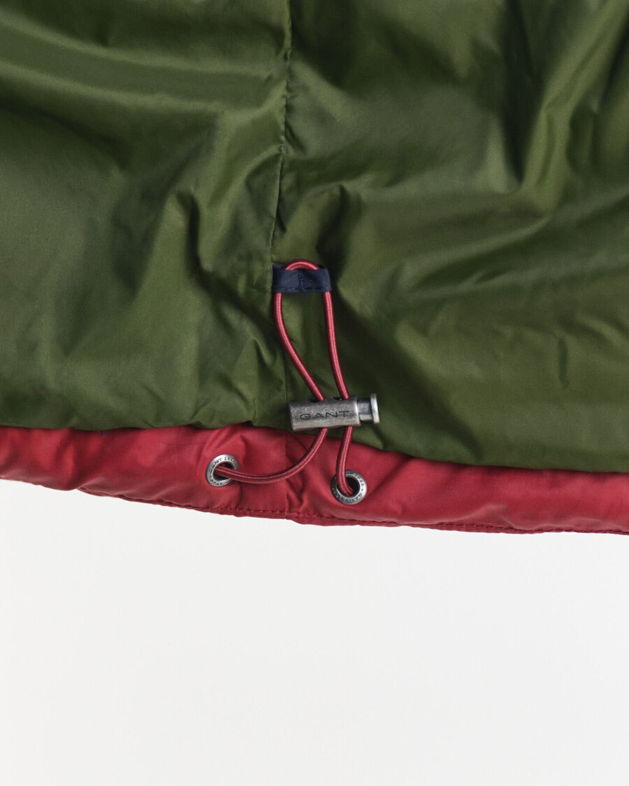 active cloud jacke mit farbblock-design – abendblau