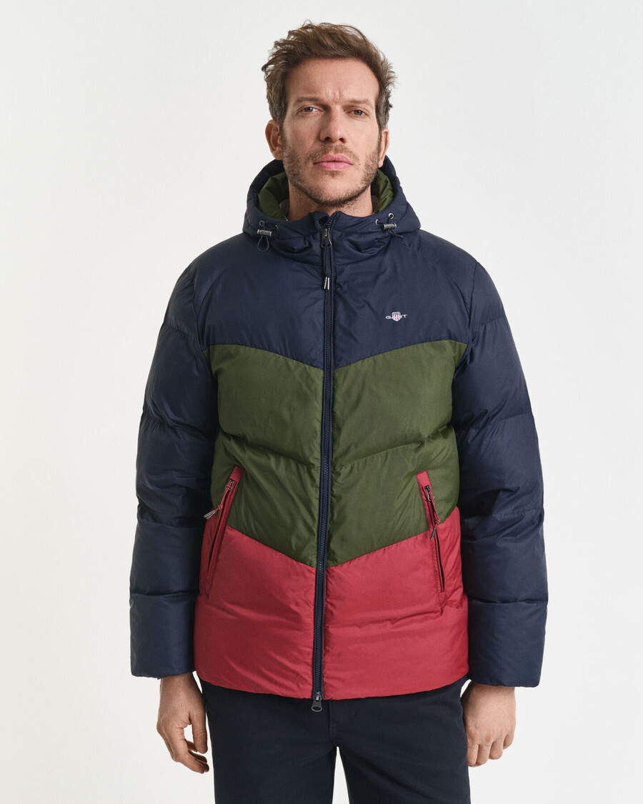 active cloud jacke mit farbblock-design – abendblau