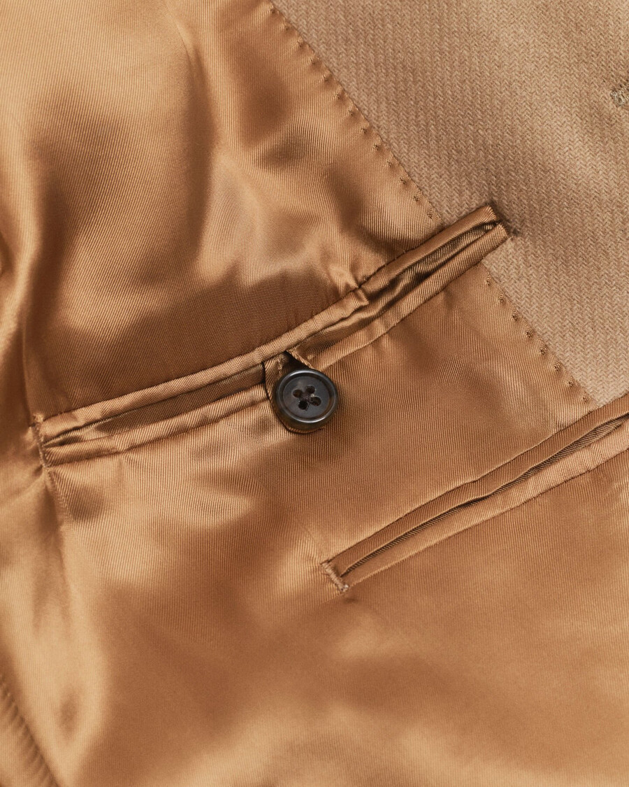 klassischer wollmantel – senfbeige