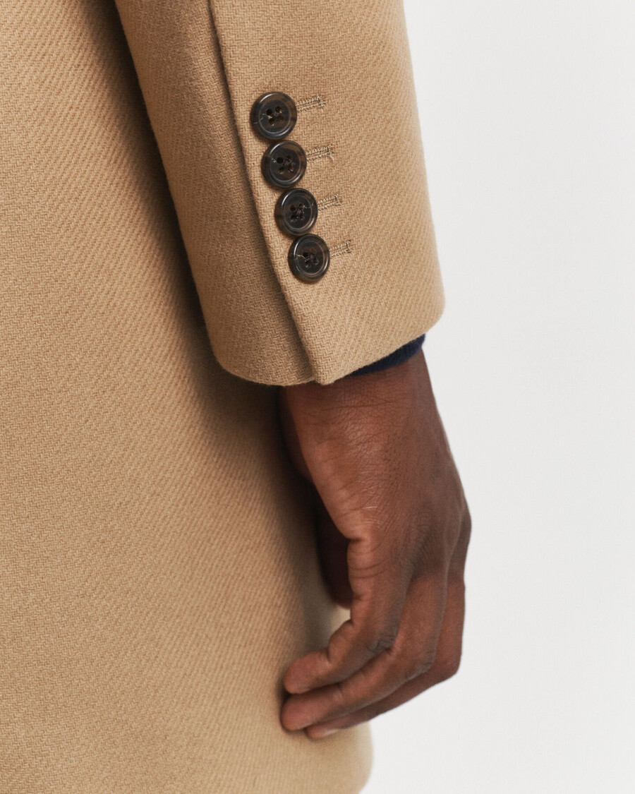 klassischer wollmantel – senfbeige