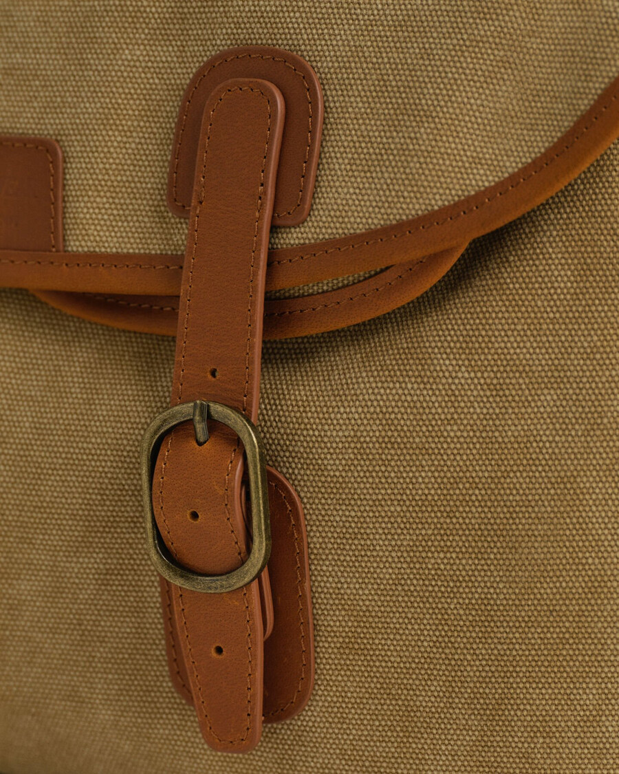 angeltasche aus gewaschenem canvas – erdnussbutter