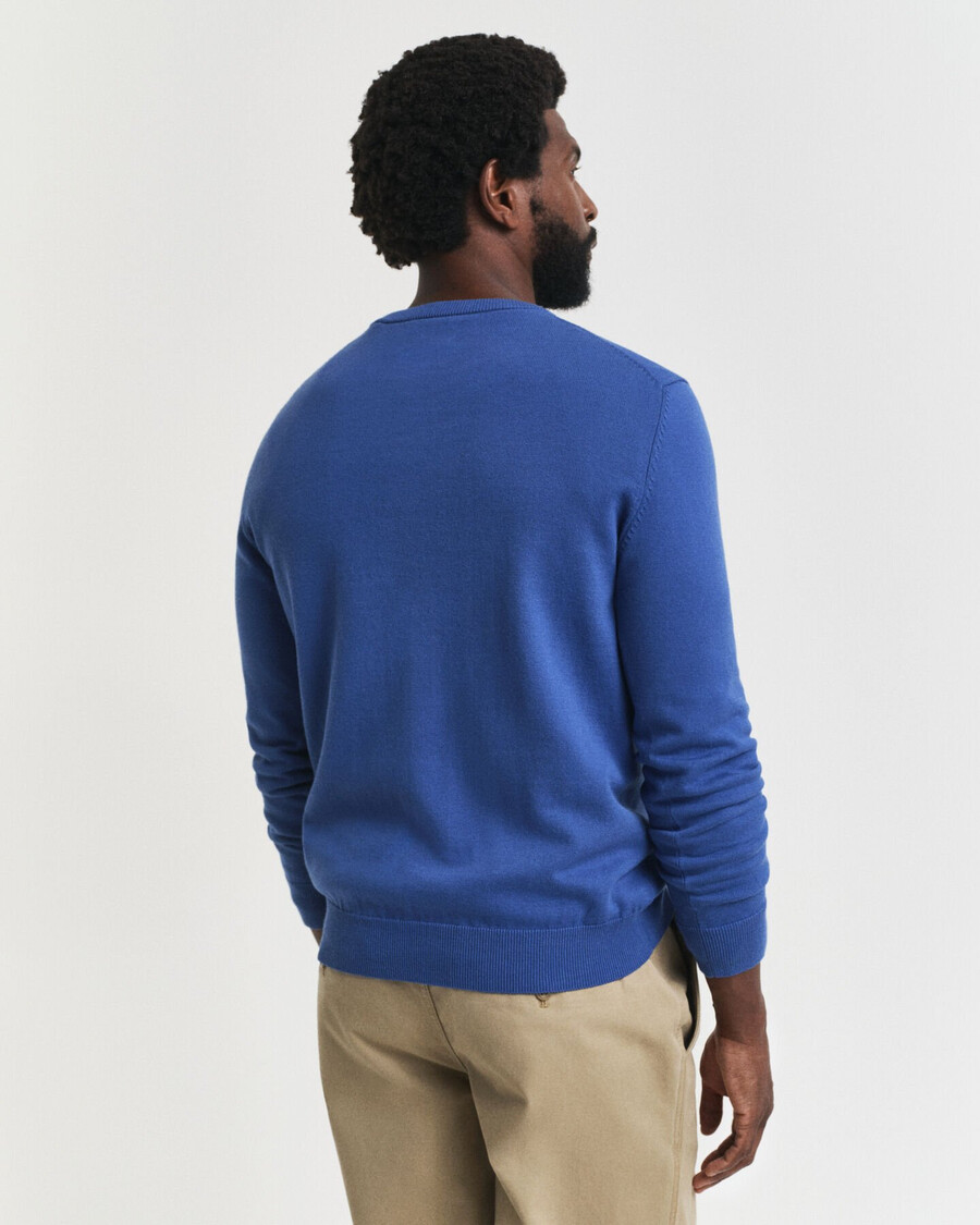 klassischer baumwollpullover mit rundhalsausschnitt – sattes blau