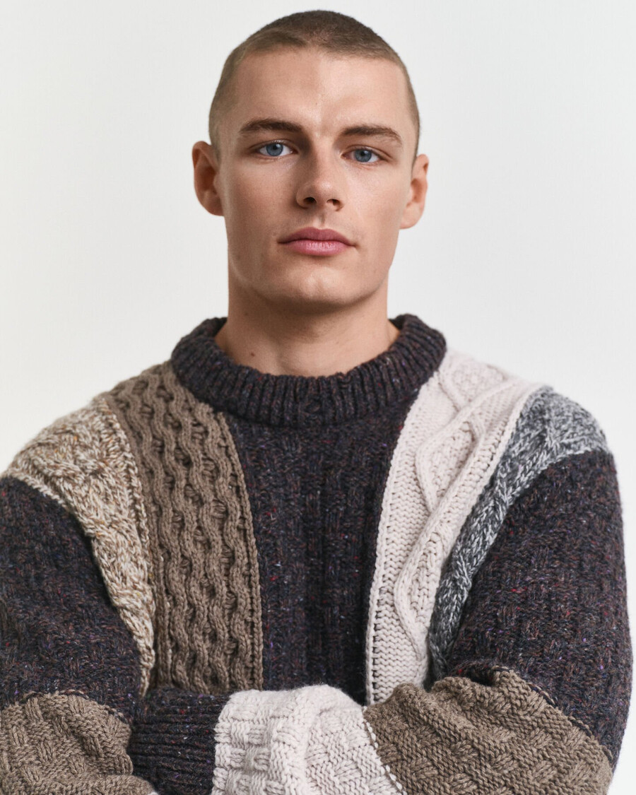 patchwork-pullover mit rundhalsausschnitt – dunkelbraun meliert