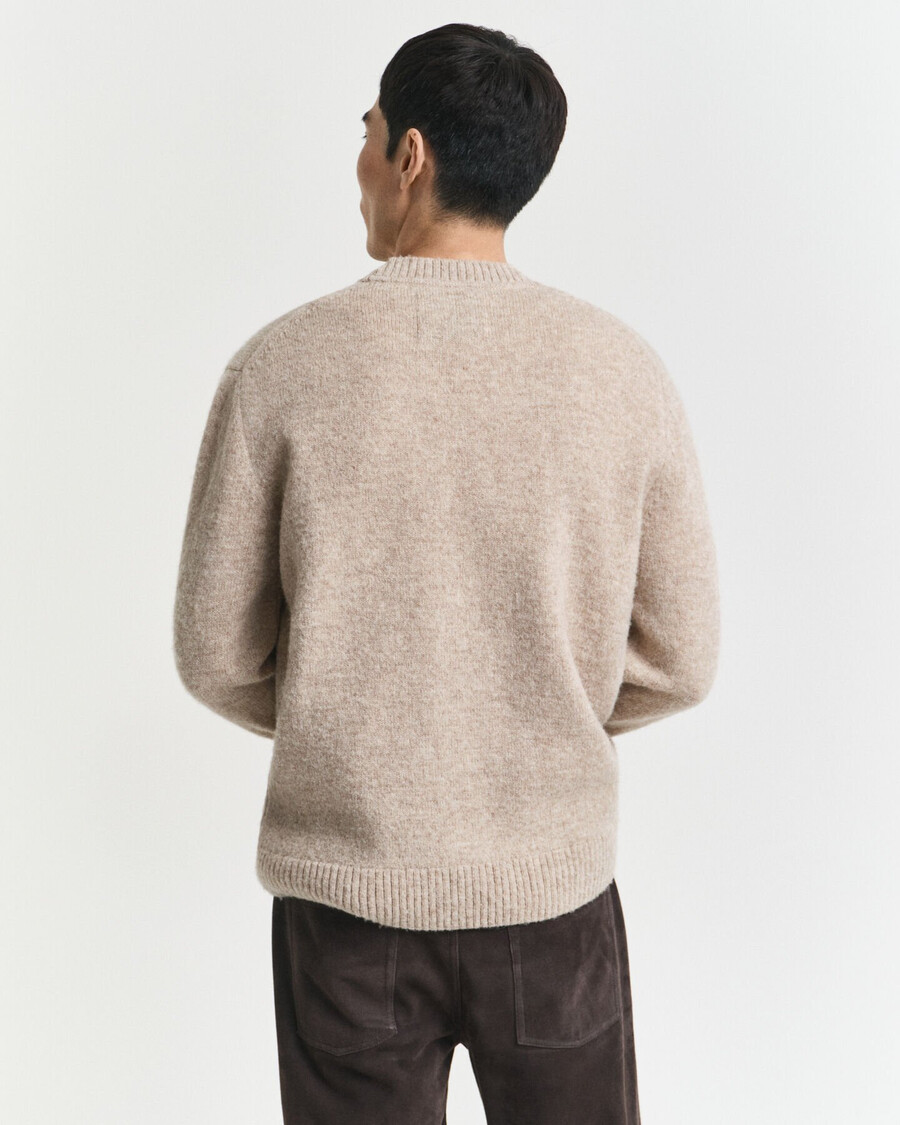 schottischer wollpullover mit rundhalsausschnitt – khaki-melange