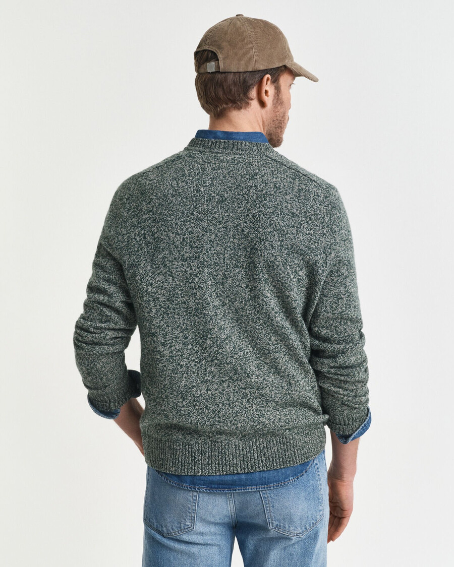 mouliné-pullover mit rundhalsausschnitt aus wollmischung – tartangrün
