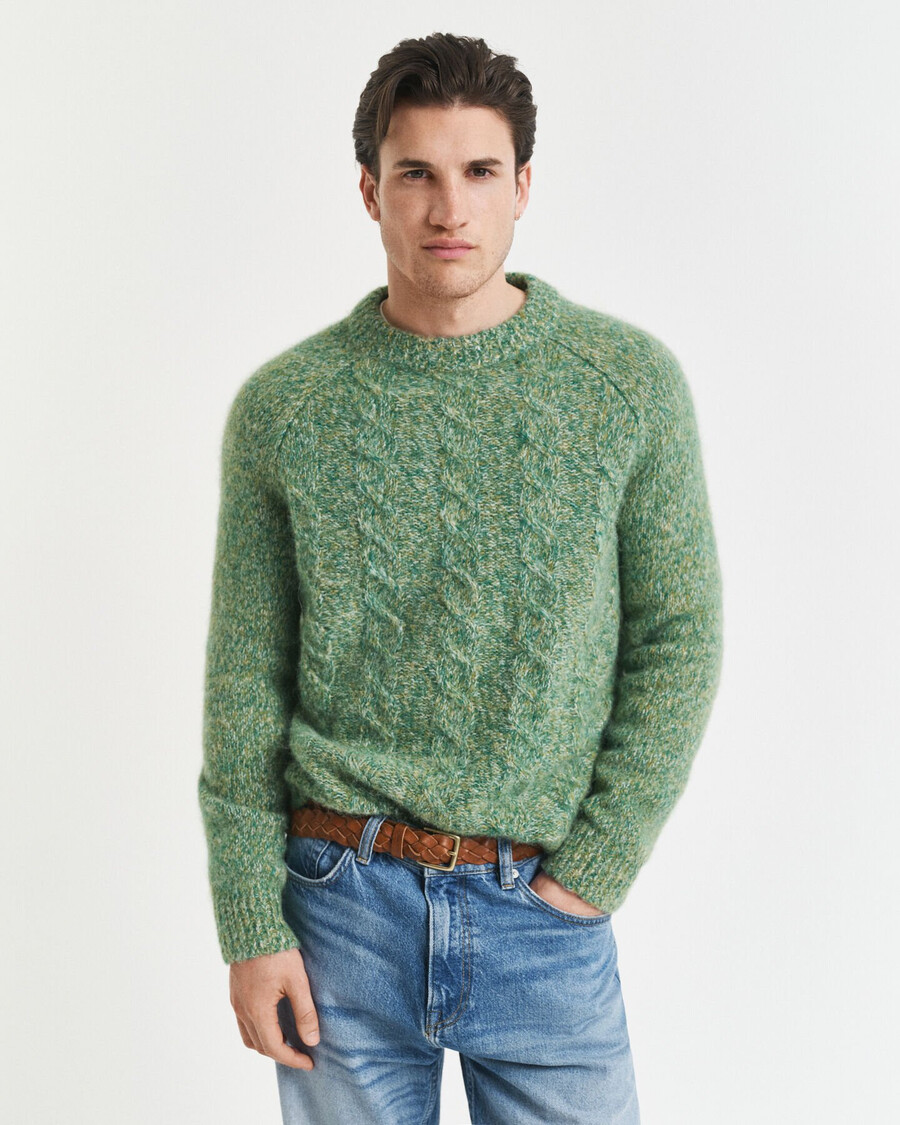 zopfstrickpullover mit rundhalsausschnitt – waldgrün