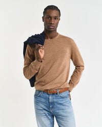 merinowollpullover mit rundhalsausschnitt – dunkelsandmeliert