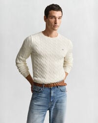 baumwollpullover mit zopfmuster und rundhalsausschnitt – creme