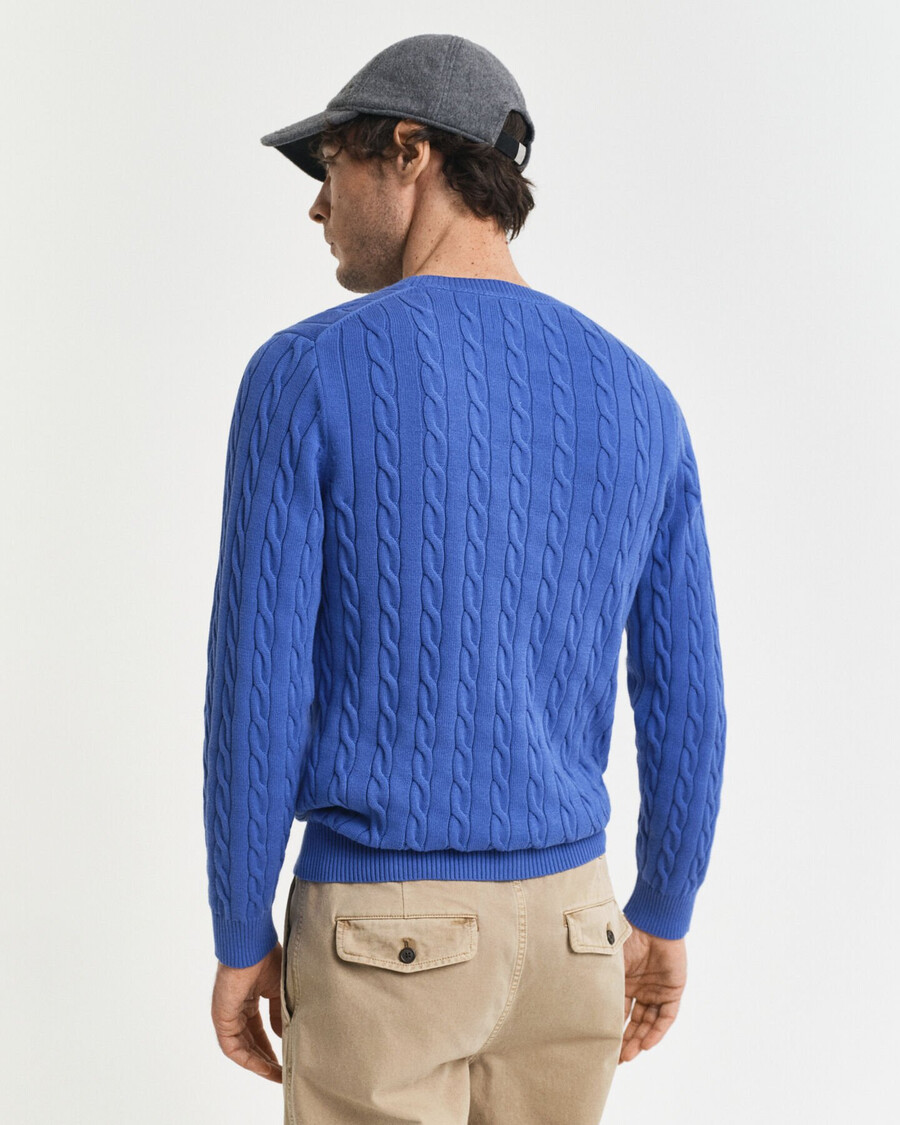 baumwollpullover mit zopfmuster und rundhalsausschnitt – sattes blau