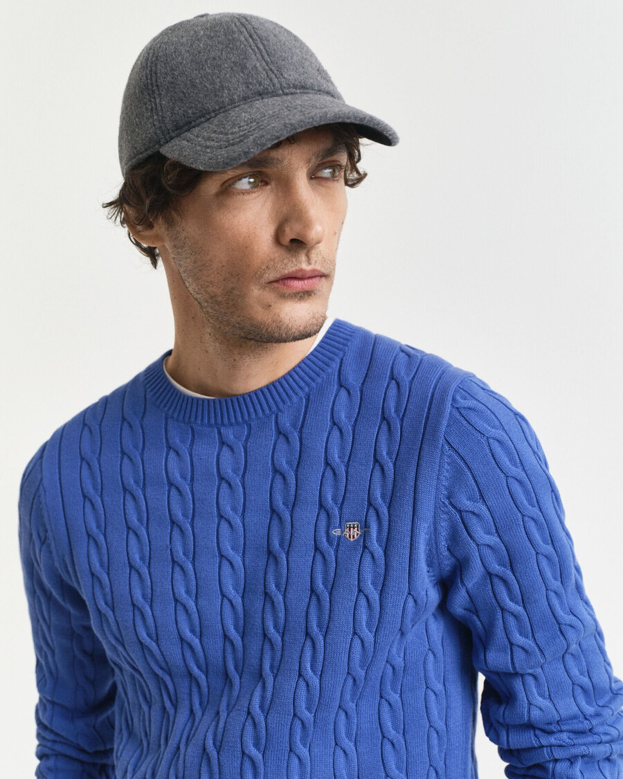 baumwollpullover mit zopfmuster und rundhalsausschnitt – sattes blau